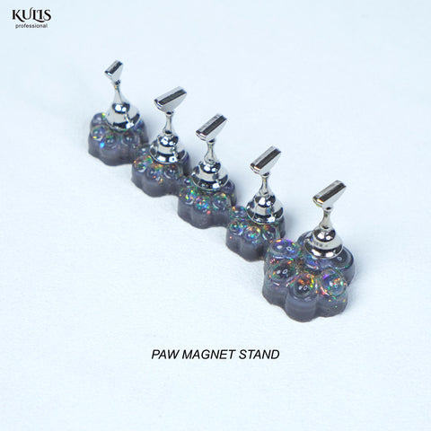 Paw Magnet Stand Silver